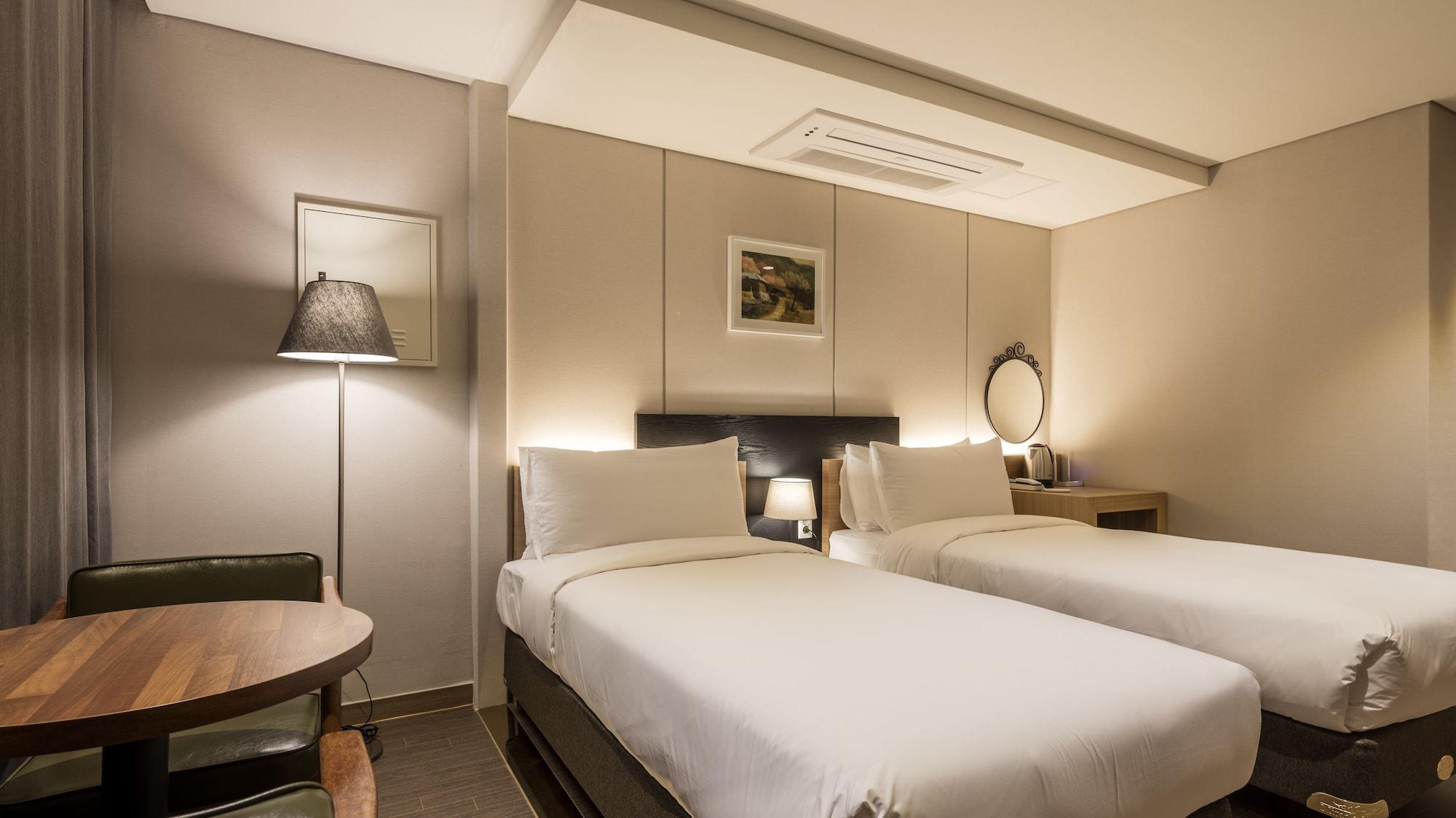 The First Stay Hotel Seoul Eksteriør billede