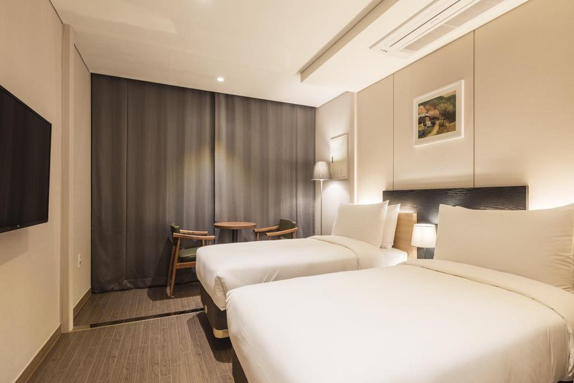The First Stay Hotel Seoul Eksteriør billede