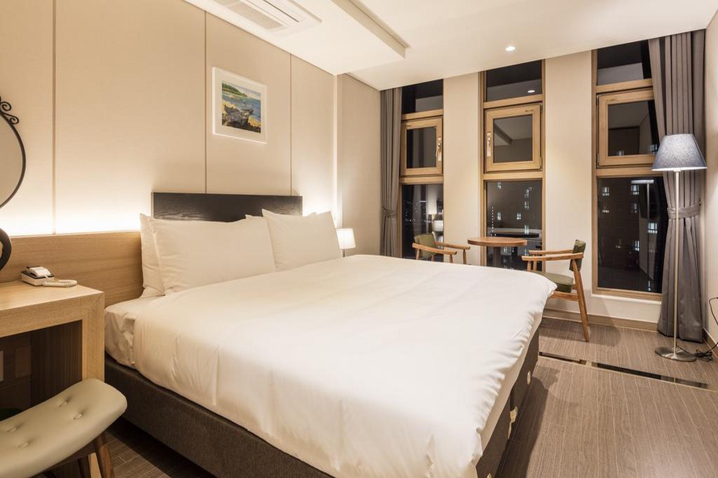 The First Stay Hotel Seoul Eksteriør billede